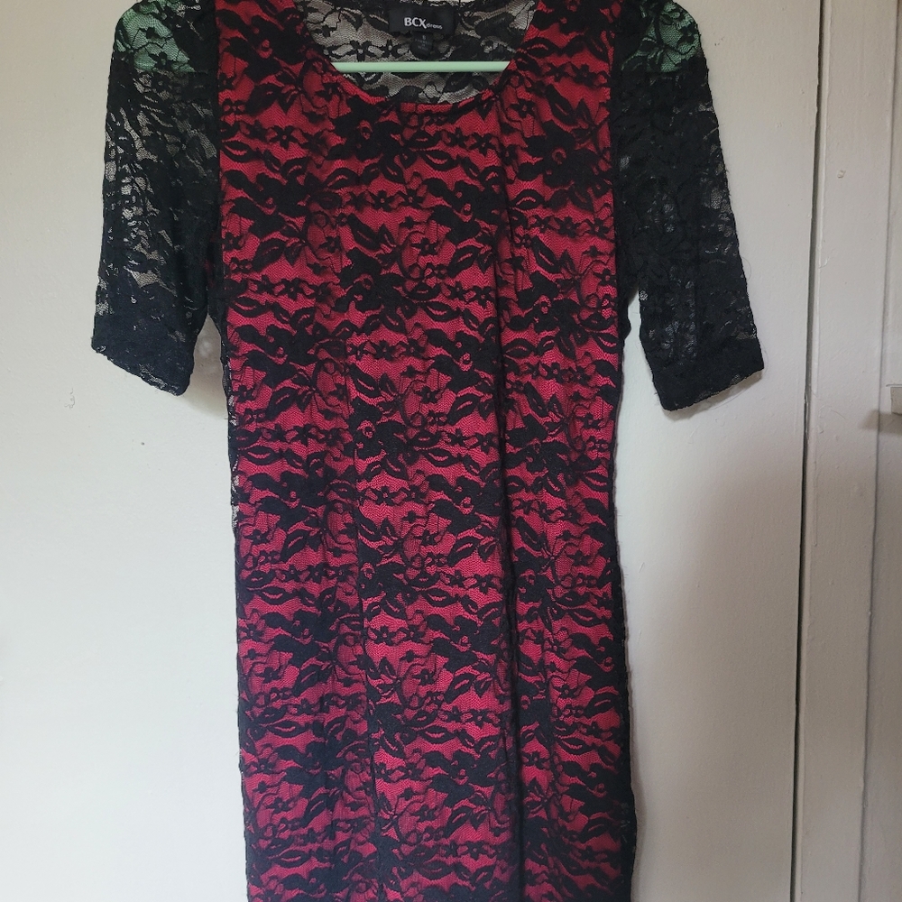 BCX | Black Red Mesh Lace Floral Hem Dress